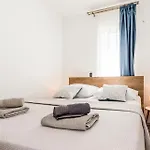 شقة Apartmant Sibenik 2 *