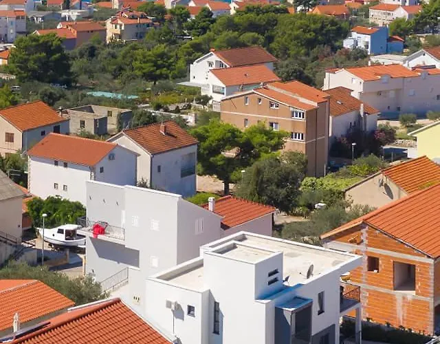 Apartmant Sibenik 2 *